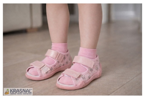 BEFADO 342P071 róż brokat króliczki